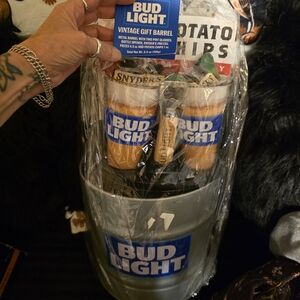 Bud Light Vintage Gift Barrel